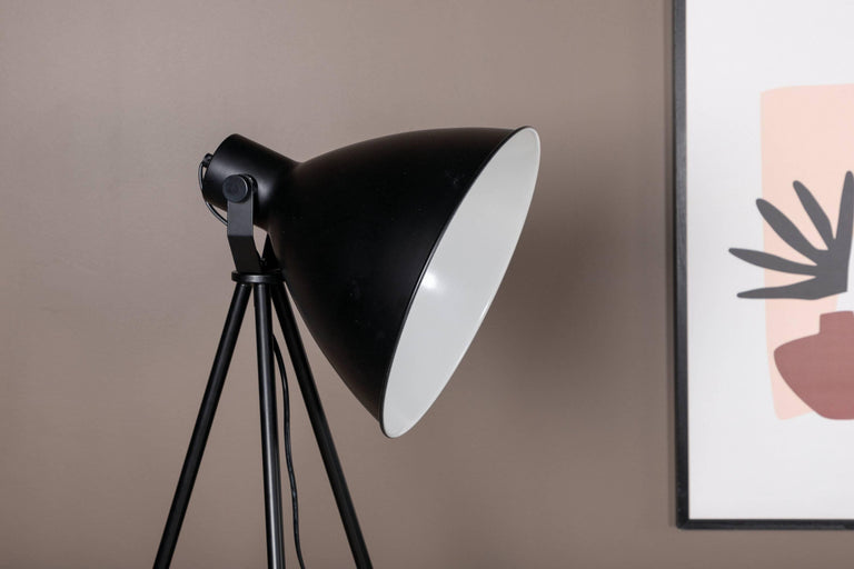 naduvi-collection-vloerlamp-zane-zwart-73x63x139-5-staal-binnenverlichting-verlichting8