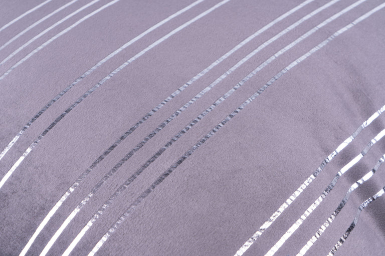 Set aus Decke und Dekokissen Stripe